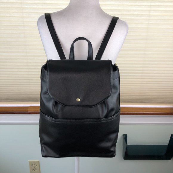 NEW - Time And Tru Black Faux Leather Backpack Academia Classic Minimalist - Picture 1 of 14